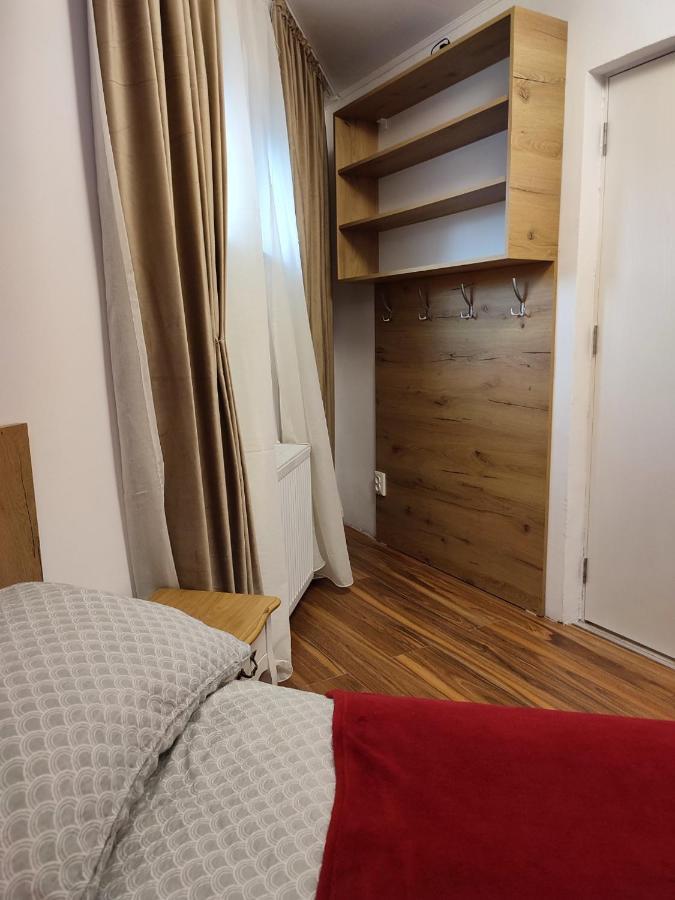 Courtyard Studio Oradea Eksteriør bilde