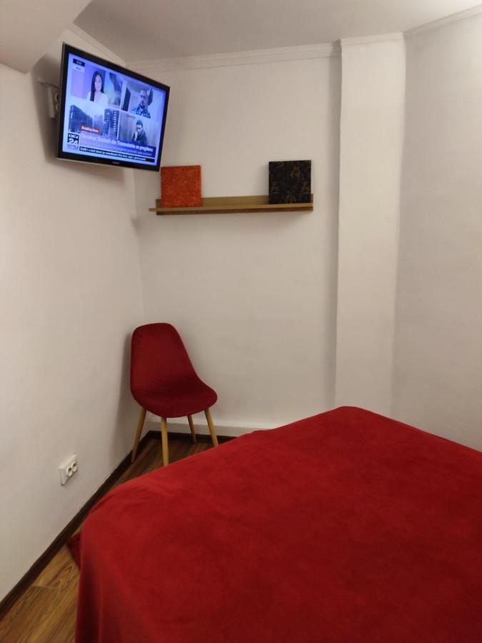 Courtyard Studio Oradea Eksteriør bilde